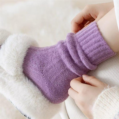 Soft and comfortable thermal socks for women, hiking.