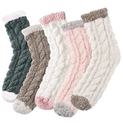 Soft and warm fleece socks for winter