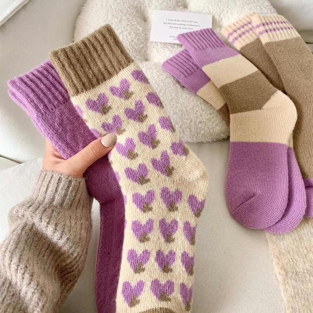 Soft and comfortable thermal socks for women, hiking.