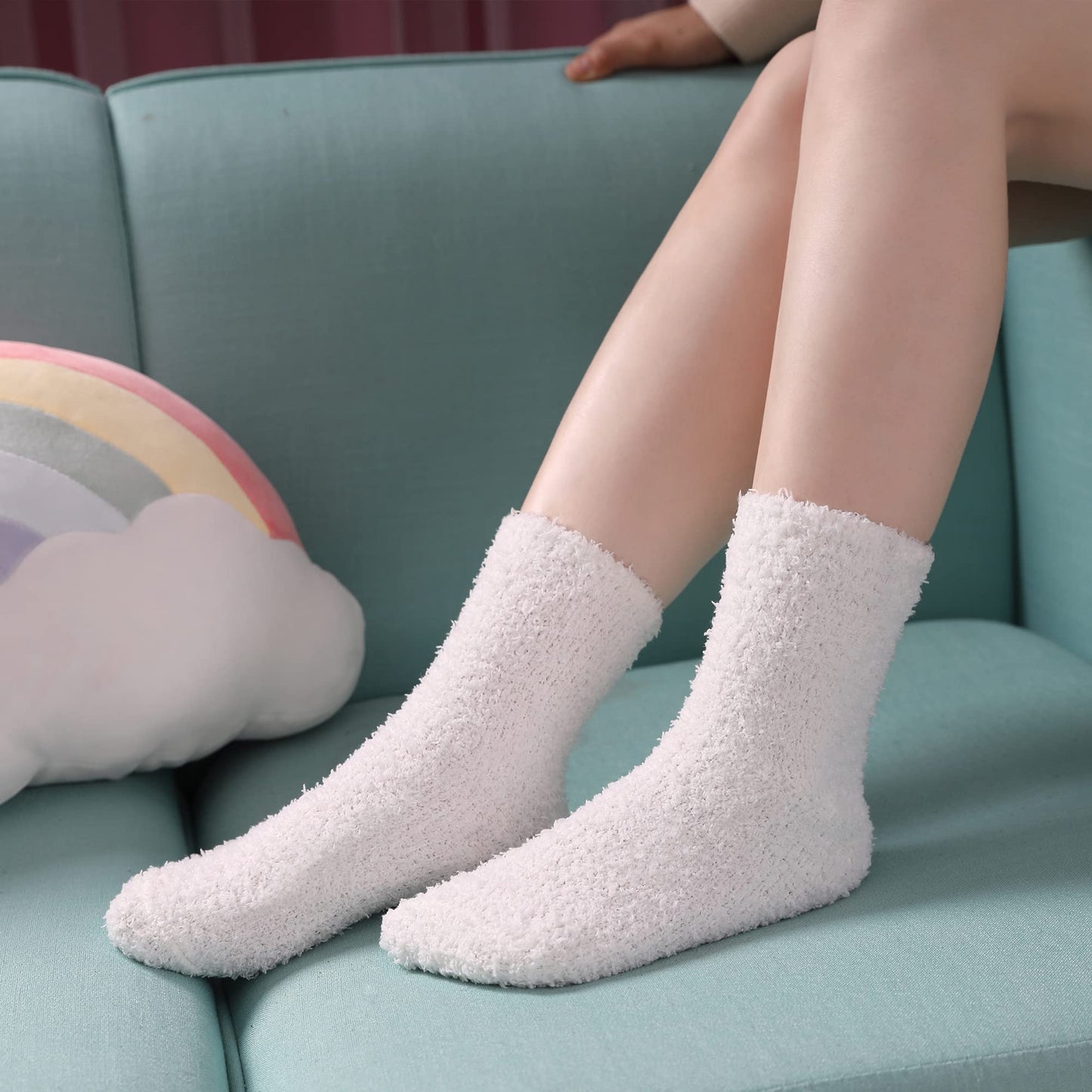 Soft and warm cashmere socks