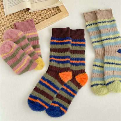 Women Winter Outdoor Plush Striped Socks