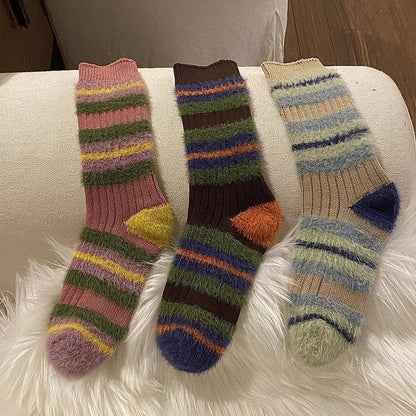 Women Winter Outdoor Plush Striped Socks