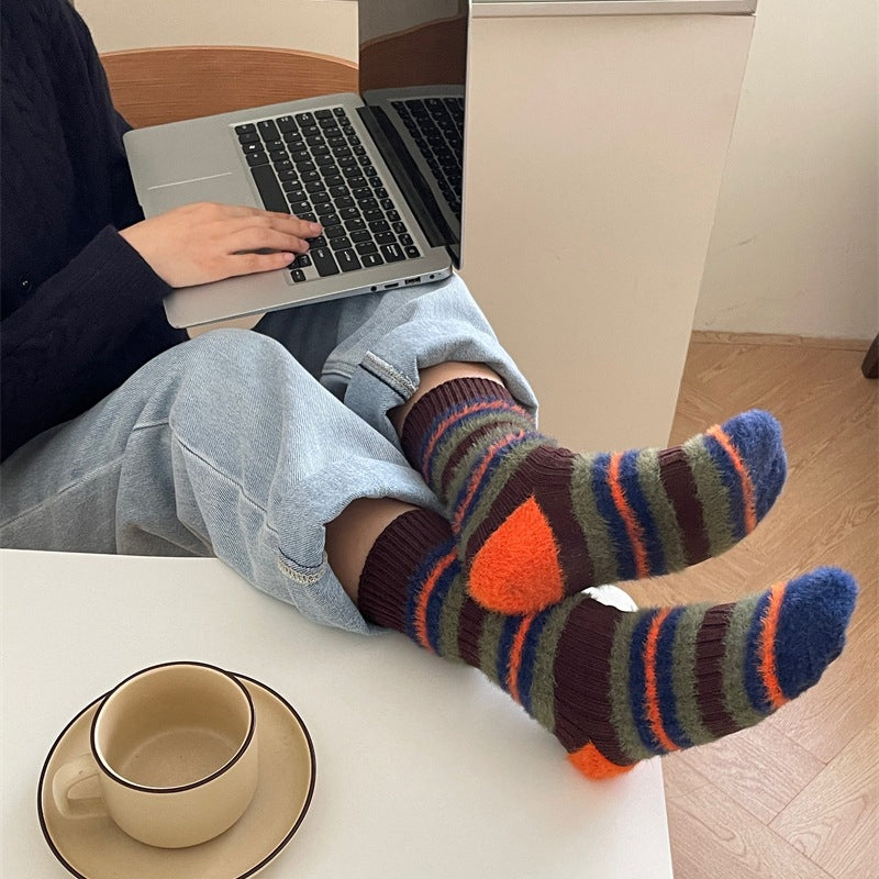 Women Winter Outdoor Plush Striped Socks