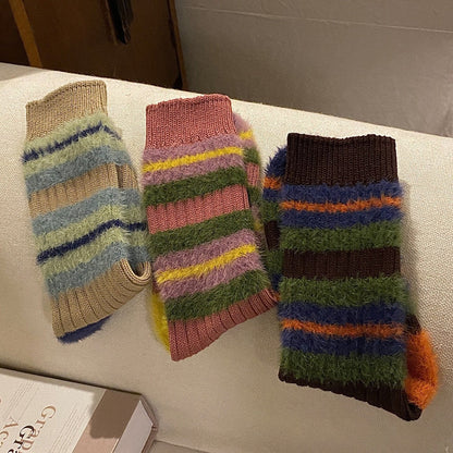 Women Winter Outdoor Plush Striped Socks