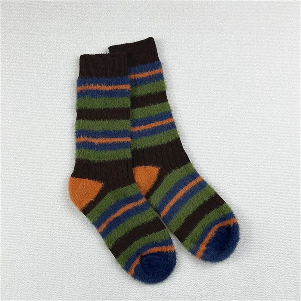 Women Winter Outdoor Plush Striped Socks