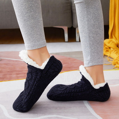 Thick thermal socks for women made of cotton